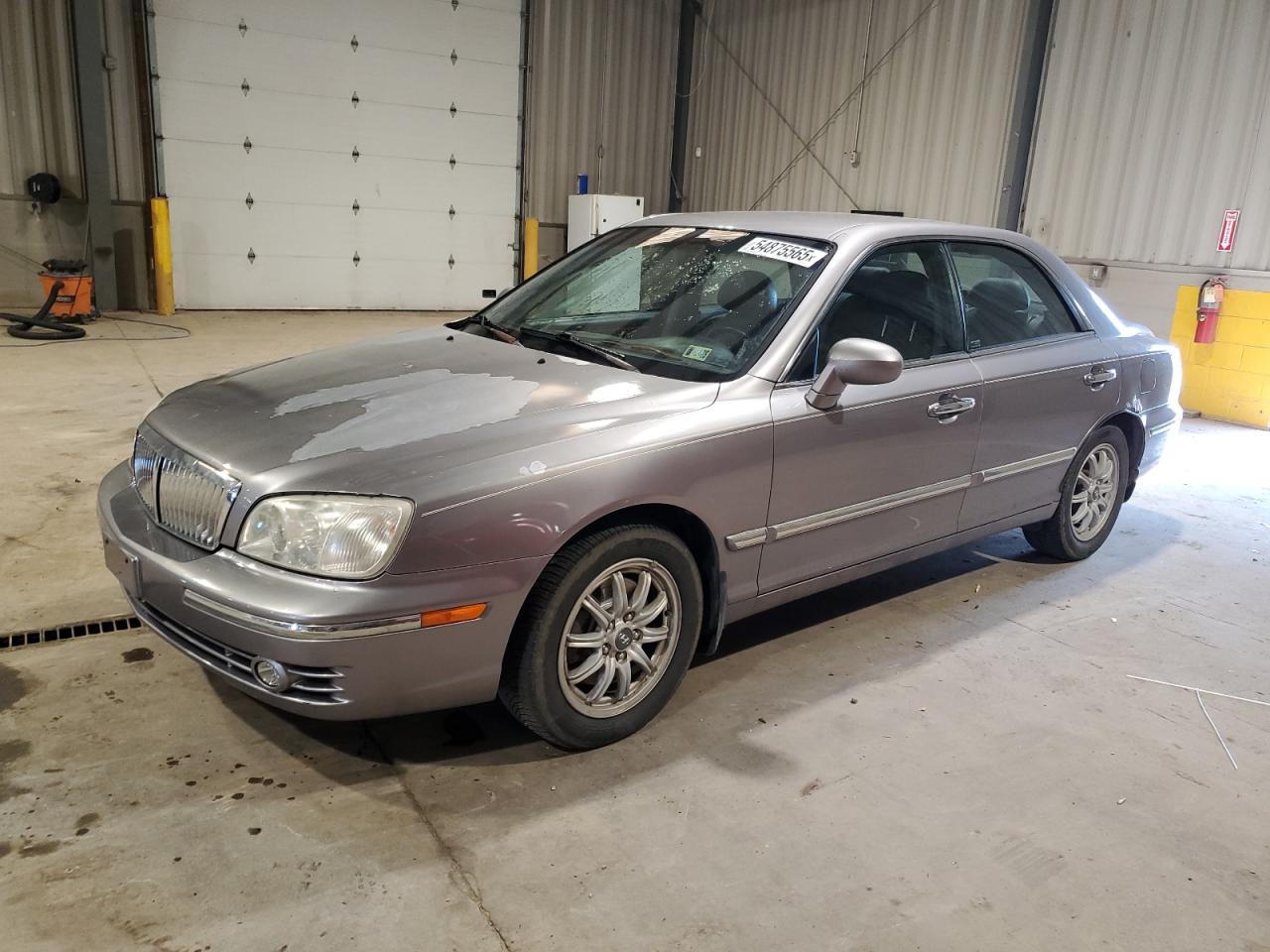 2005 Hyundai Xg 350 for Sale in West Mifflin, PA - Minor Dent/Scratches