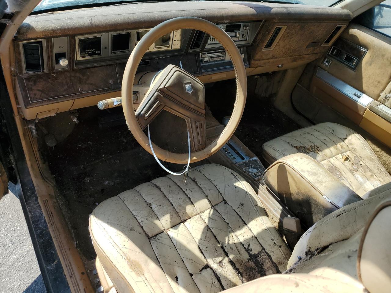 1986 Chrysler Lebaron VIN: 1C3BC55E6GG215373 Lot: 54530915