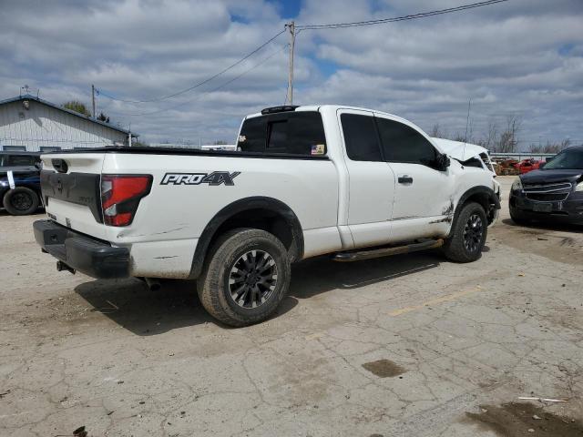  NISSAN TITAN 2020 Білий