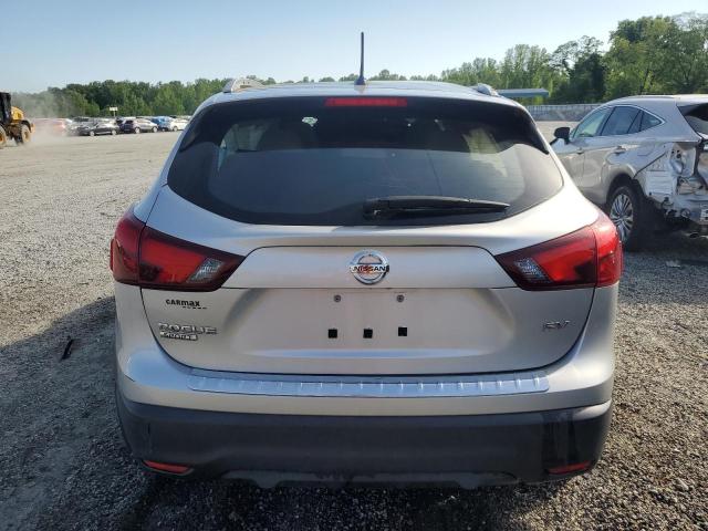  NISSAN ROGUE 2018 Silver