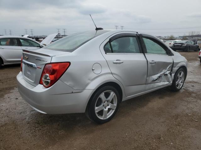  CHEVROLET SONIC 2015 Серебристый