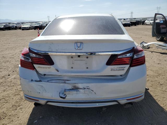 Седаны HONDA ACCORD 2017 Белы