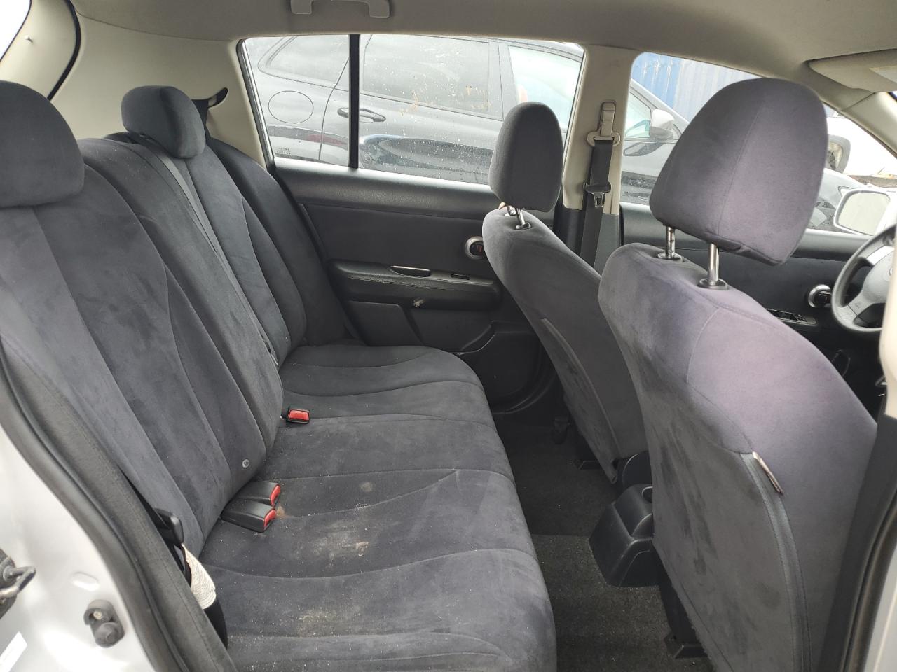 2007 Nissan Versa S VIN: 3N1BC13E37L447693 Lot: 53725775