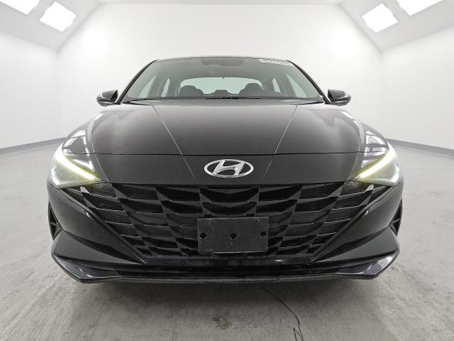  HYUNDAI ELANTRA 2021 Czarny