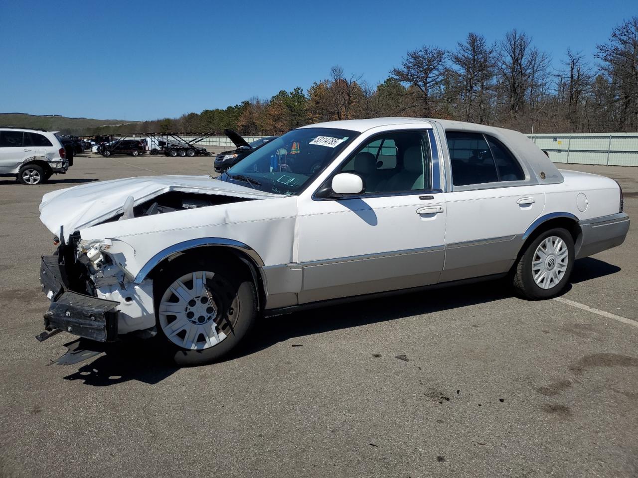 2005 Mercury Grand Marquis Gs for Sale in Brookhaven, NY - Front End