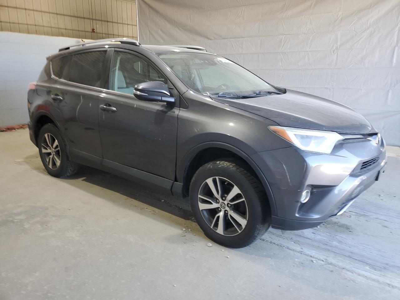 2017 Toyota Rav4 Xle VIN: 2T3RFREVXHW662321 Lot: 55045985