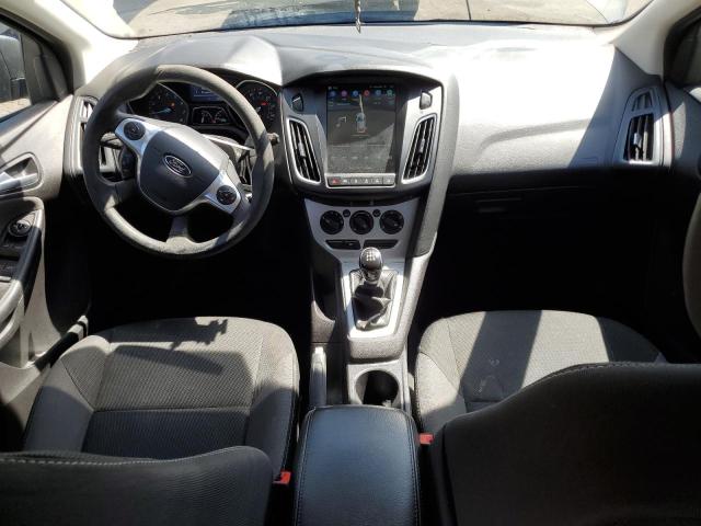 Hatchbacks FORD FOCUS 2014 Szary