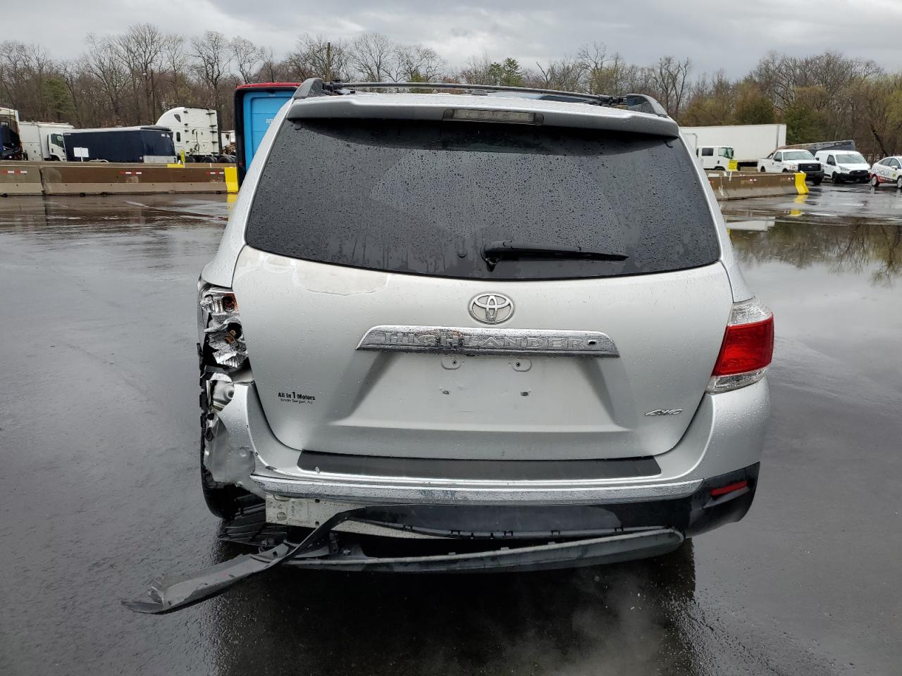 2011 Toyota Highlander Base VIN: 5TDBK3EH9BS060782 Lot: 51367995