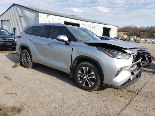  TOYOTA HIGHLANDER 2021 Silver