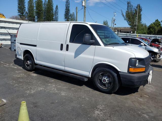 Vans CHEVROLET EXPRESS 2014 Biały