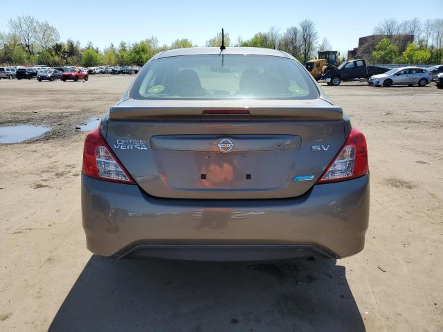 NISSAN VERSA 2015 Brązowy