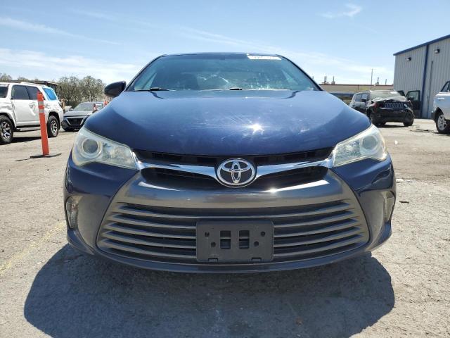  TOYOTA CAMRY 2015 Синий