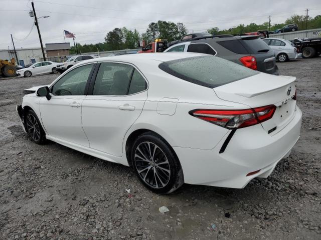  TOYOTA CAMRY 2018 Белый