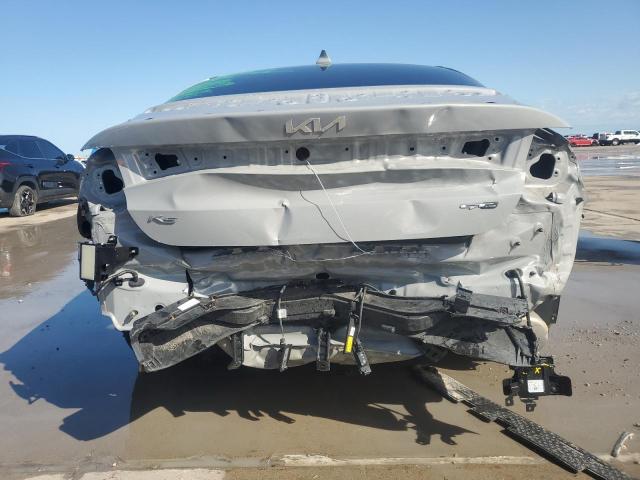  KIA K5 2022 Серый