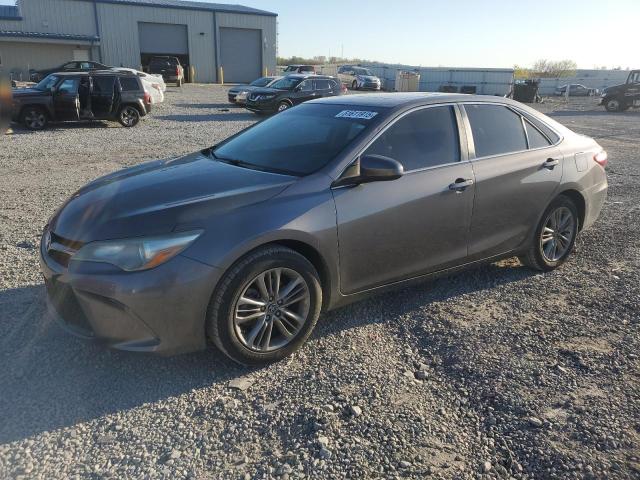  TOYOTA CAMRY 2016 Серый
