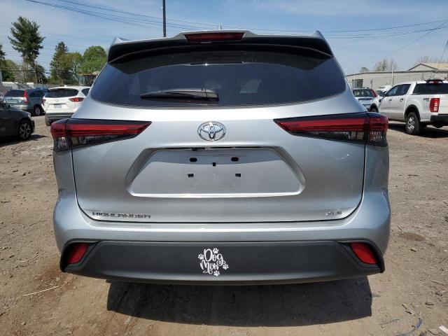  TOYOTA HIGHLANDER 2023 Srebrny