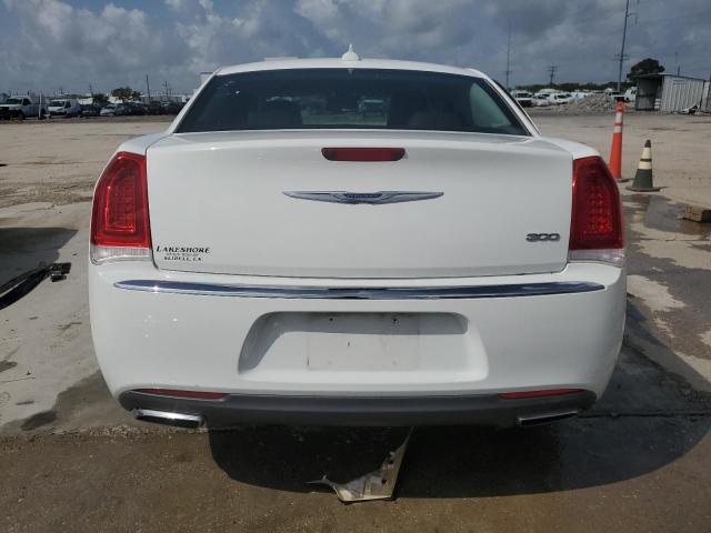  CHRYSLER 300 2016 White