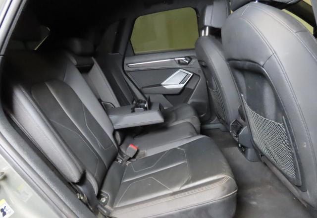  AUDI Q3 2021 Серый