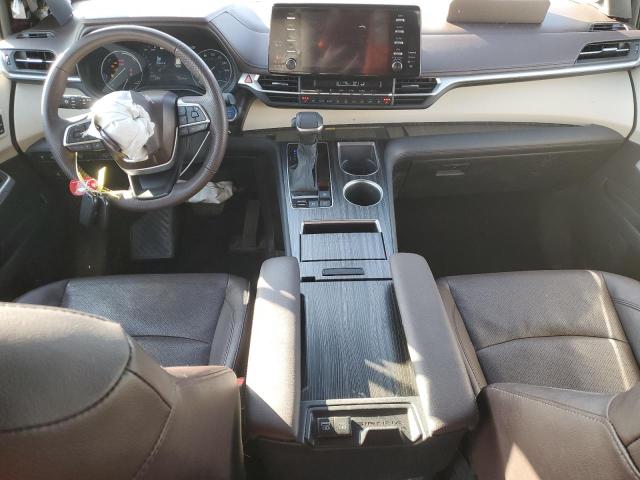  TOYOTA SIENNA 2023 Червоний