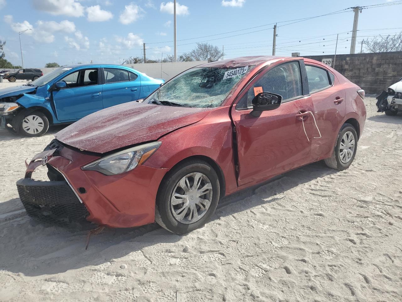 2019 Toyota Yaris L de vânzare în Homestead, FL - All Over