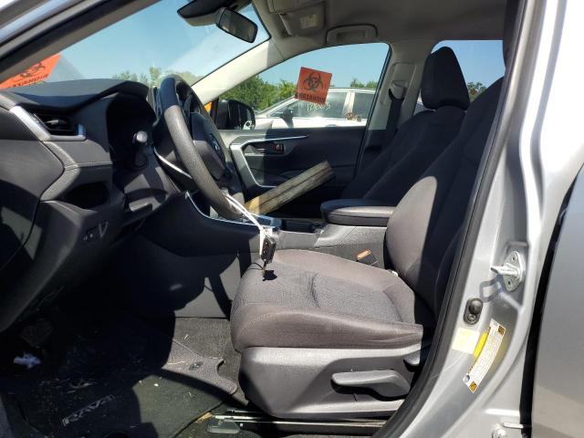  TOYOTA RAV4 2019 Srebrny