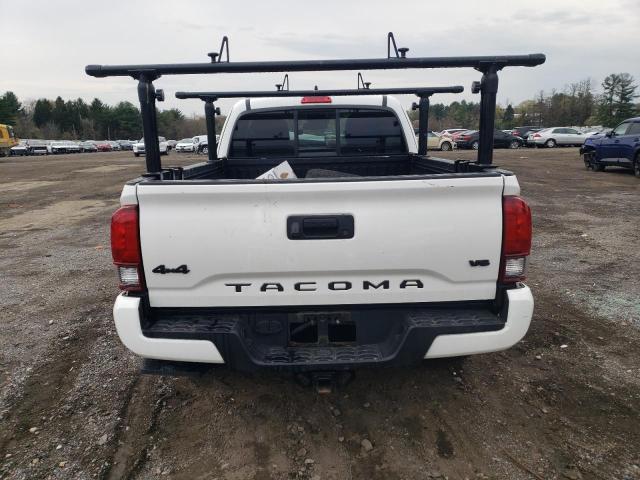  TOYOTA TACOMA 2022 Biały