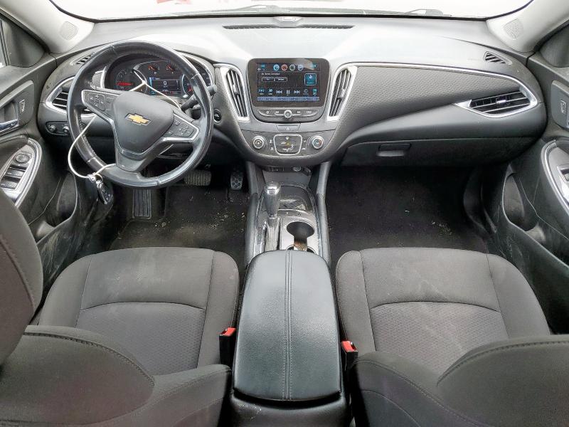  CHEVROLET MALIBU 2018 Сріблястий