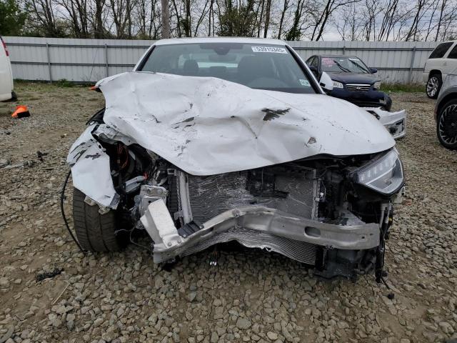 AUDI A4 2024 Biały