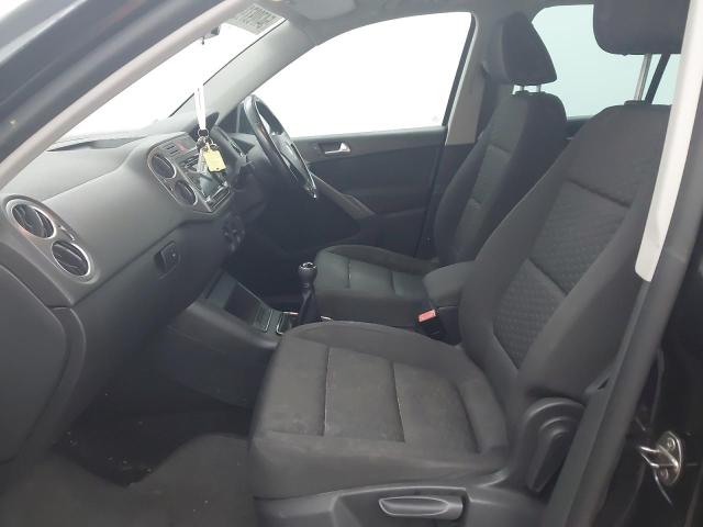 2009 VOLKSWAGEN TIGUAN SE