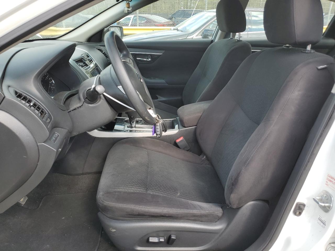 2014 Nissan Altima 2.5 VIN: 1N4AL3AP3EN333303 Lot: 52984635