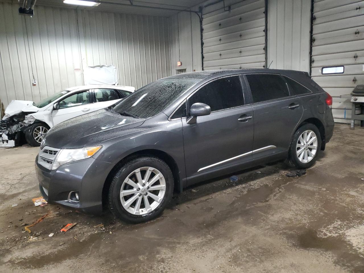 2012 Toyota Venza Le zu verkaufen in Franklin, WI - Minor Dent/Scratches