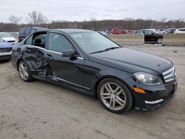  MERCEDES-BENZ C-CLASS 2013 Czarny