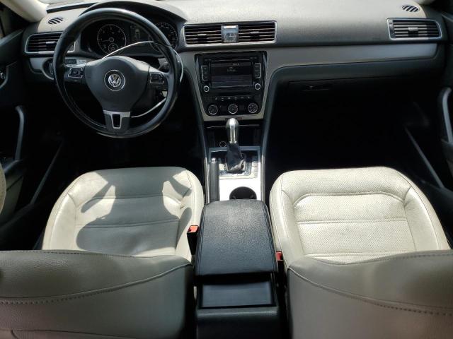  VOLKSWAGEN PASSAT 2015 Granatowy