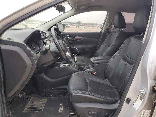  NISSAN ROGUE 2017 Silver