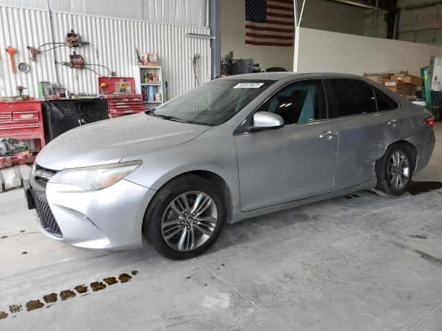 TOYOTA CAMRY 2015 Серебристый