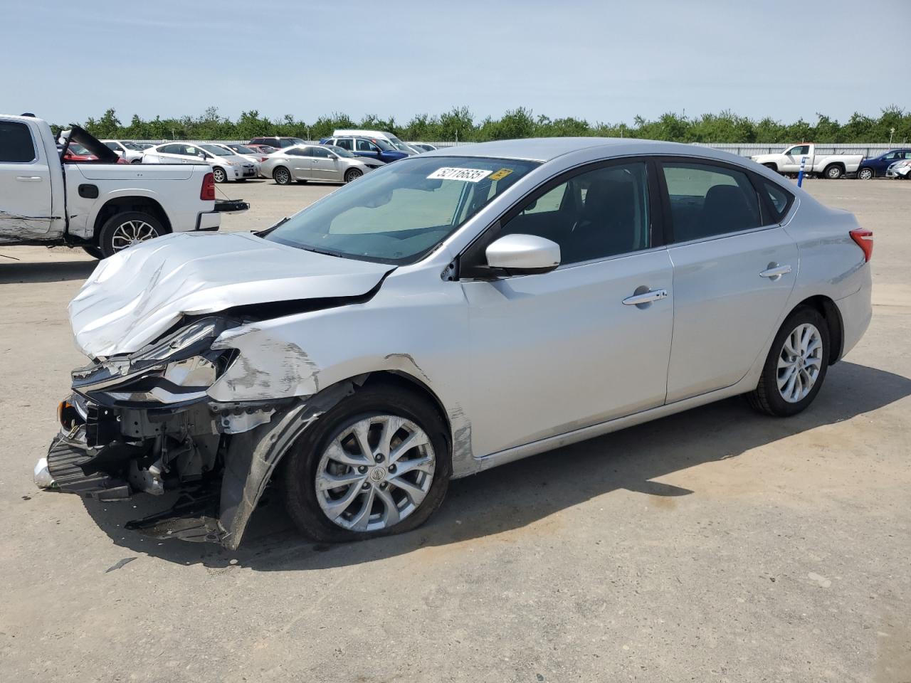 2019 Nissan Sentra S продається в Fresno, CA - Front End