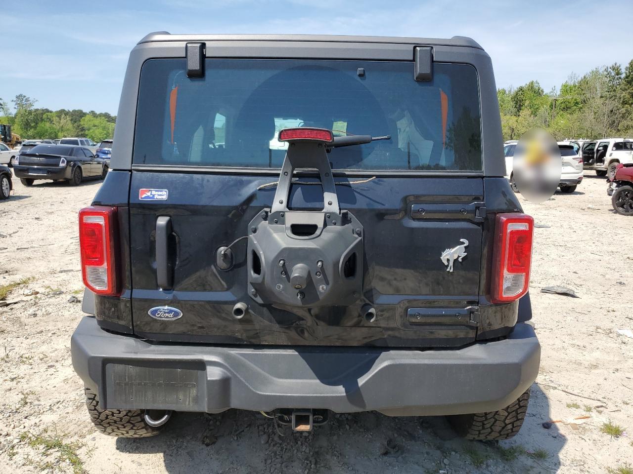 2022 Ford Bronco Base VIN: 1FMDE5AH6NLB45971 Lot: 53717875