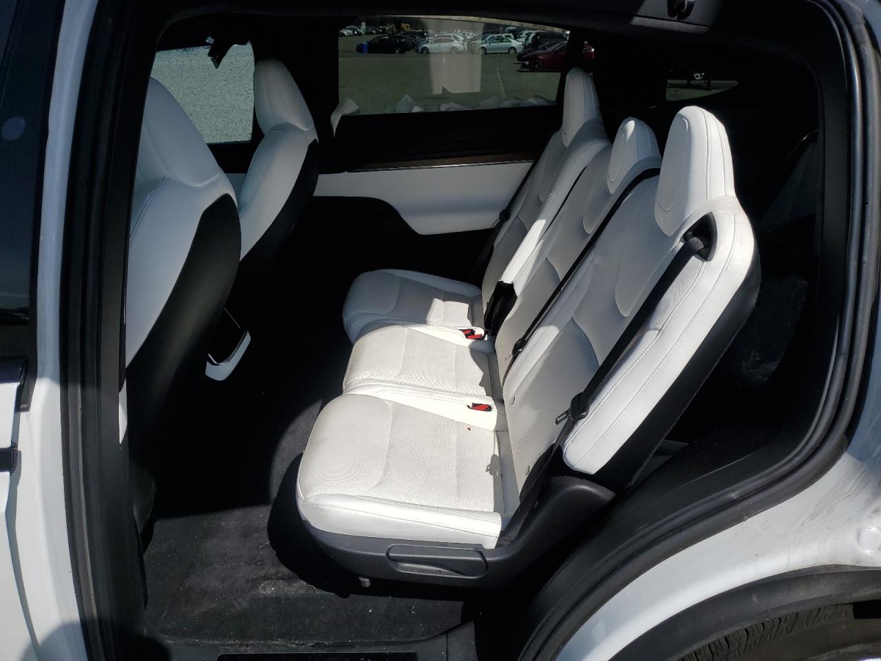 2022 Tesla Model X VIN: 7SAXCAE56NF342158 Lot: 51333725