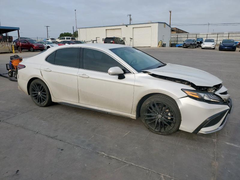  TOYOTA CAMRY 2023 Biały