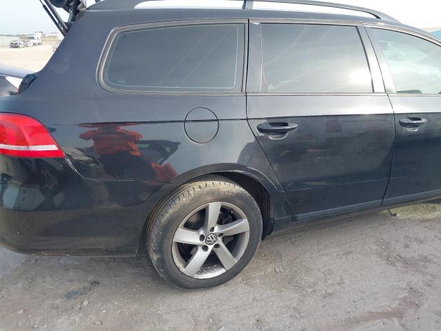 2012 VOLKSWAGEN PASSAT S B