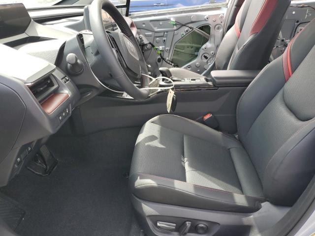  TOYOTA PRIUS 2024 Серебристый