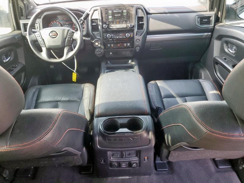  NISSAN TITAN 2021 Білий