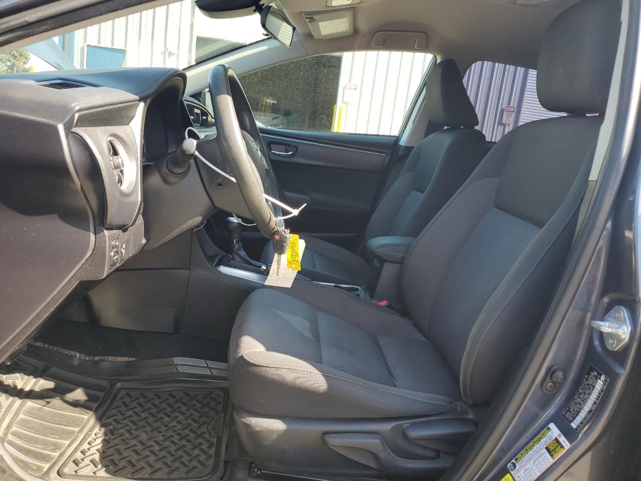 2017 Toyota Corolla L VIN: 5YFBURHE8HP621134 Lot: 54612595