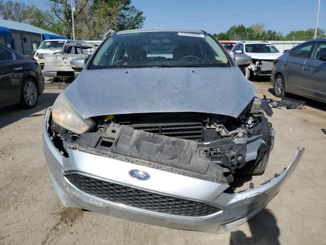  FORD FOCUS 2017 Серебристый