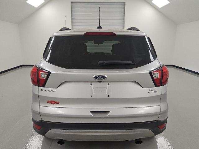  FORD ESCAPE 2019 Silver