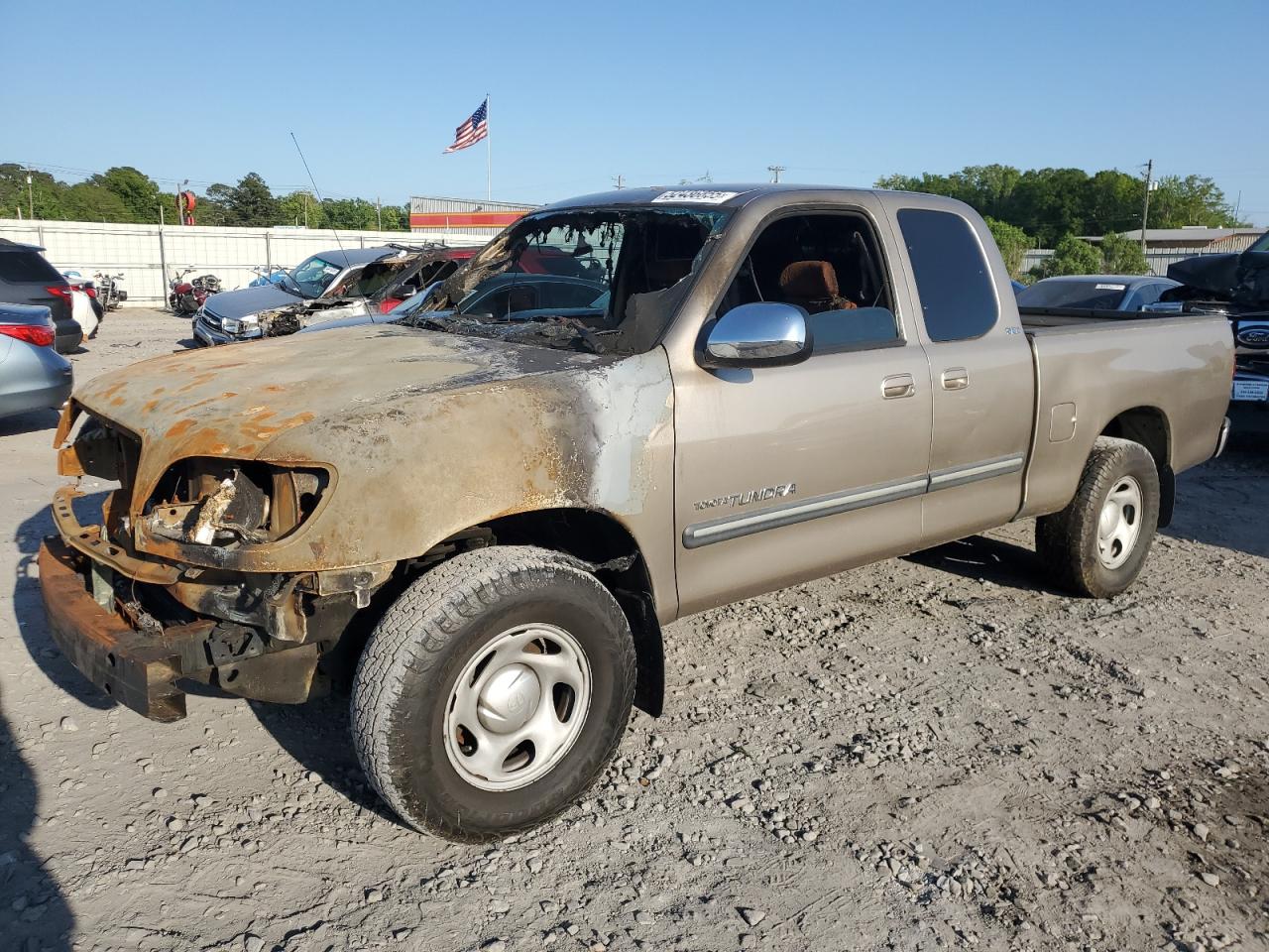 2004 Toyota Tundra Access Cab Sr5 for Sale in Montgomery, AL - Burn