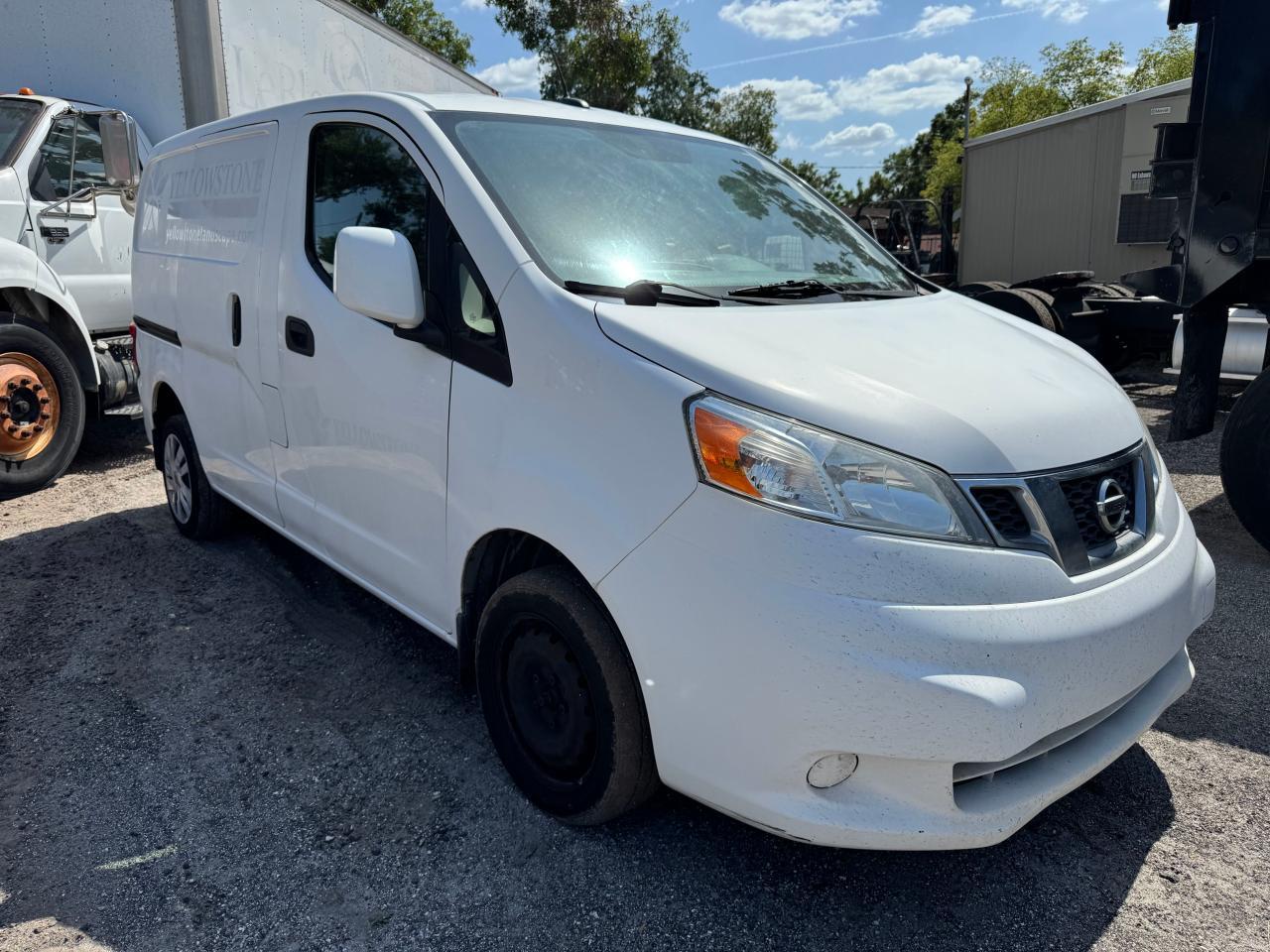 2015 Nissan Nv200 2.5S for Sale in Riverview, FL - Minor Dent/Scratches
