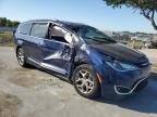2018 Chrysler Pacifica Limited na sprzedaż w Orlando, FL - Side