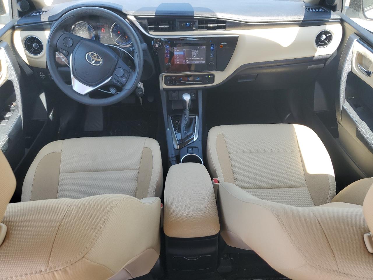 2017 Toyota Corolla L VIN: 2T1BURHE0HC938664 Lot: 55019255