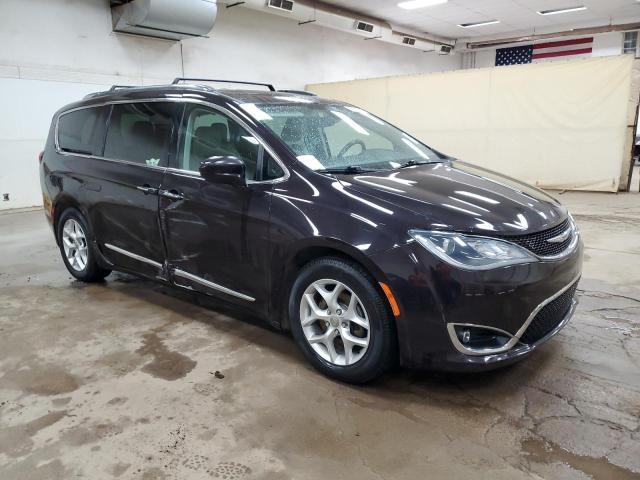  CHRYSLER PACIFICA 2017 Коричневый